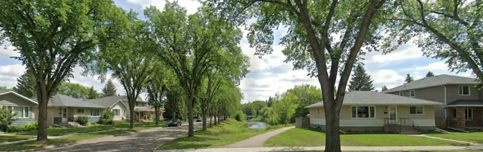 Friendly, quiet living in River Heights near Kiwanis Park